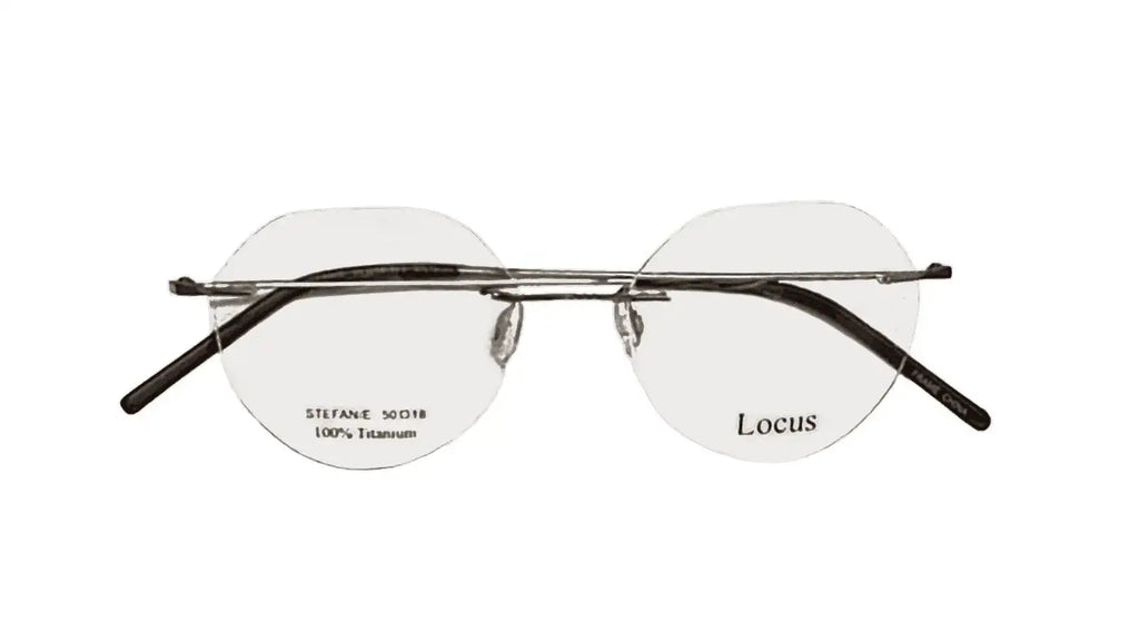 Locus-STEFANIE-52-18 | La Zone Optique
